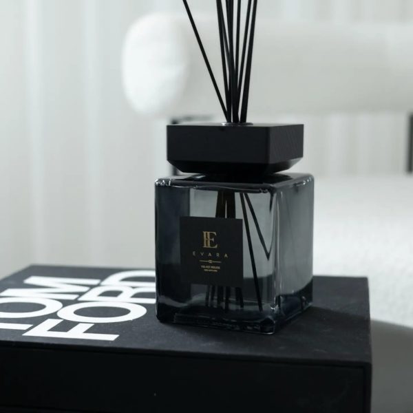 Wholesale Evara Velvet Rouge Black Reed Diffuser Set - 1000ml